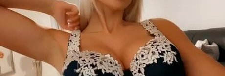 Nacktes geleaktes OnlyFans-Foto von Irina Kucka