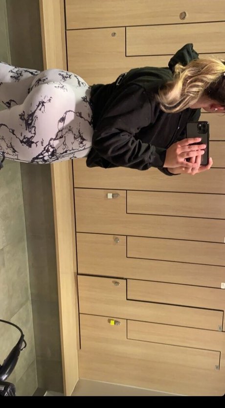 Nacktes geleaktes OnlyFans-Foto von Amelia Tidd