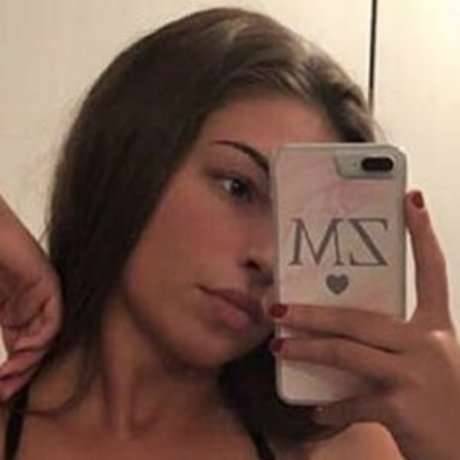 Nacktes geleaktes OnlyFans-Foto von Zara Mcdermott