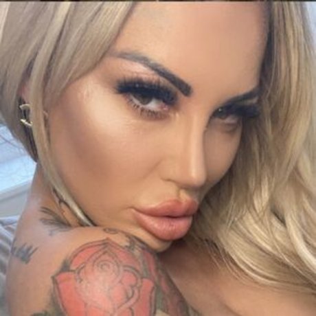 Nacktes geleaktes OnlyFans-Foto von Sallie Axl