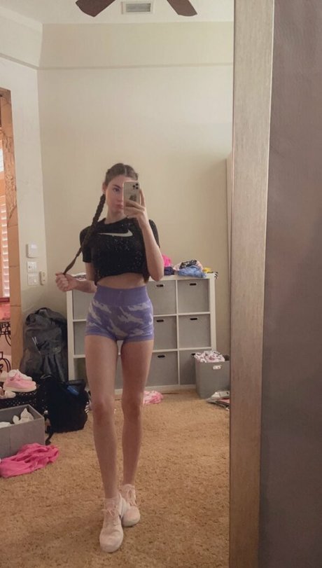 Nacktes geleaktes OnlyFans-Foto von Daisy The Unicorn