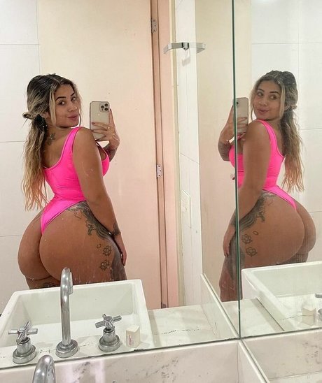 Nacktes geleaktes OnlyFans-Foto von Raquel Vaz
