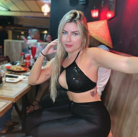 Nacktes geleaktes OnlyFans-Foto von Libiaximenes
