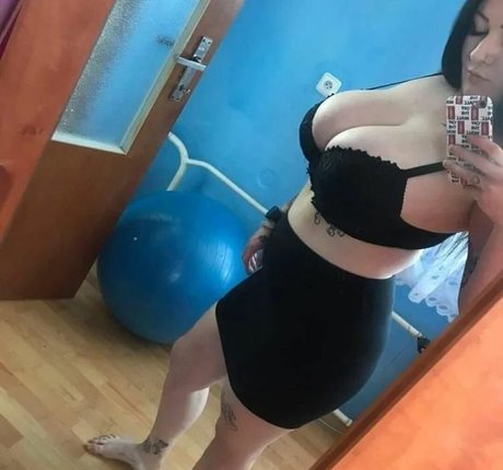 Nacktes geleaktes OnlyFans-Foto von Inkedprincess90