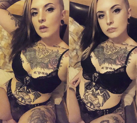Nacktes geleaktes OnlyFans-Foto von Mamaherbz