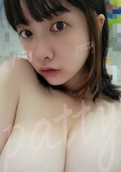 Nacktes geleaktes OnlyFans-Foto von Hipattyeatfood