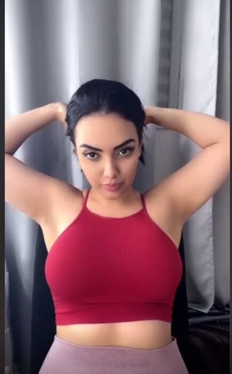 Nacktes geleaktes OnlyFans-Foto von Nina Mon Ey