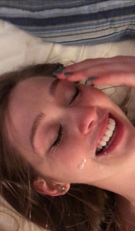 Nacktes geleaktes OnlyFans-Foto von Tittiebounce