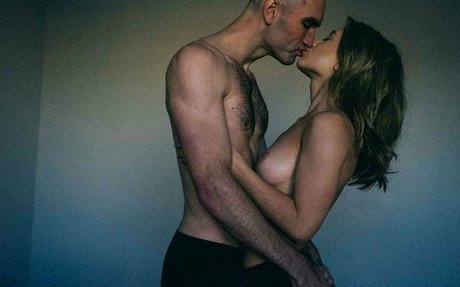 Nacktes geleaktes OnlyFans-Foto von Olesya Rulin