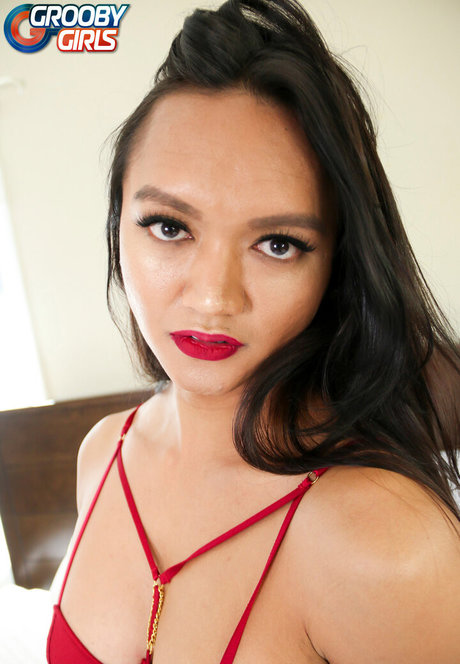 Nacktes geleaktes OnlyFans-Foto von Andrea Zhay