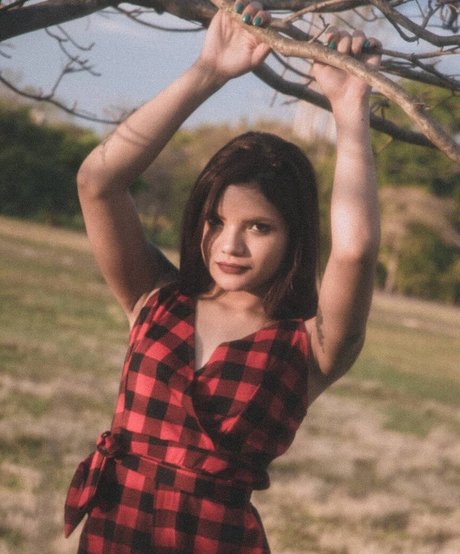 Jessie Cardim