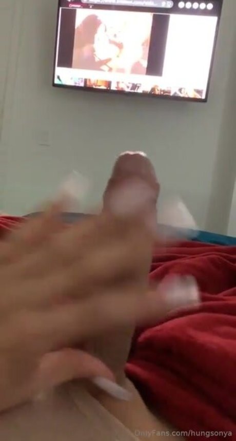 Nacktes geleaktes OnlyFans-Foto von Hung Sonya