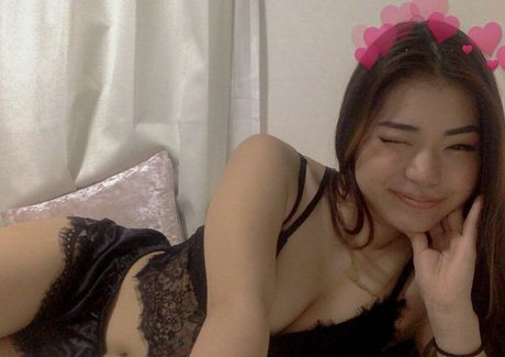 Yukipinkymoon