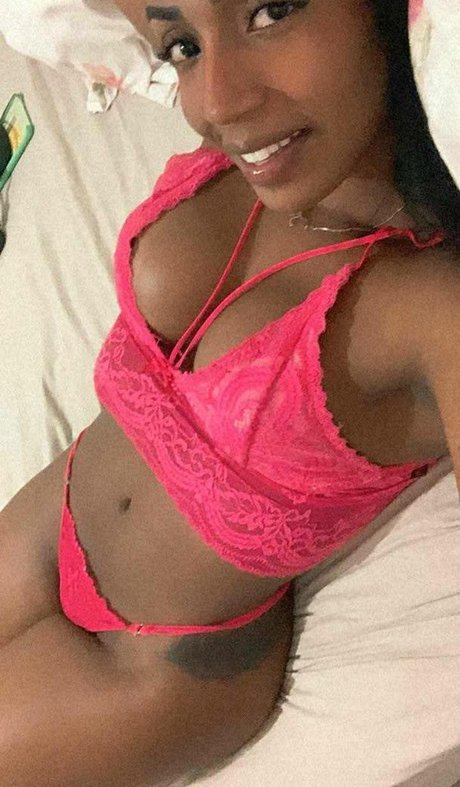 Nacktes geleaktes OnlyFans-Foto von Thami Souza