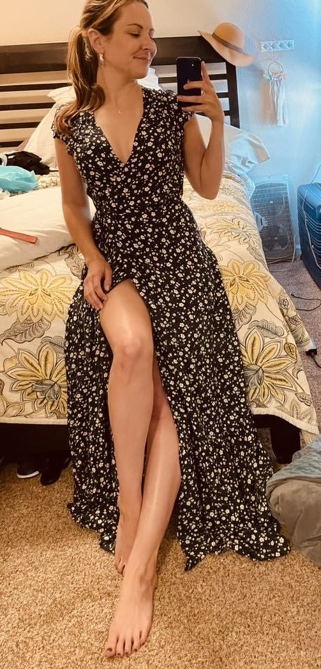 Nacktes geleaktes OnlyFans-Foto von Junescleavage
