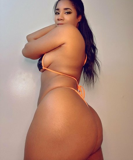 Nacktes geleaktes OnlyFans-Foto von Ami Unagi