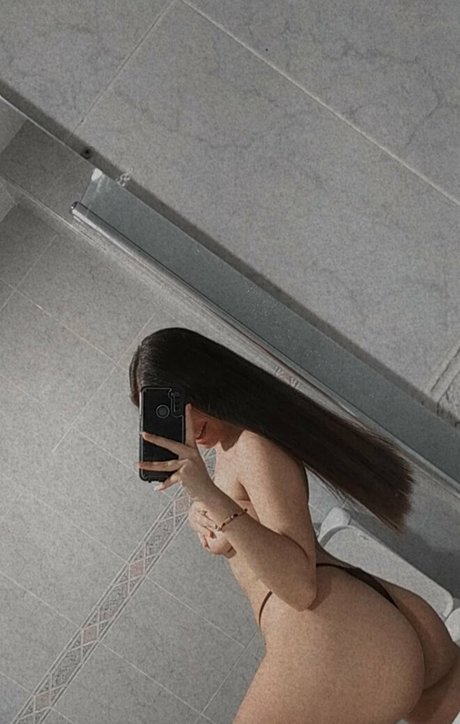 Nacktes geleaktes OnlyFans-Foto von Fressingang