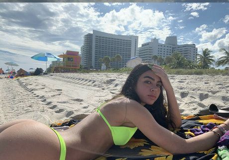 Nacktes geleaktes OnlyFans-Foto von Baddiebum