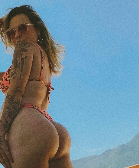 Nacktes geleaktes OnlyFans-Foto von Likeagirlgonewild