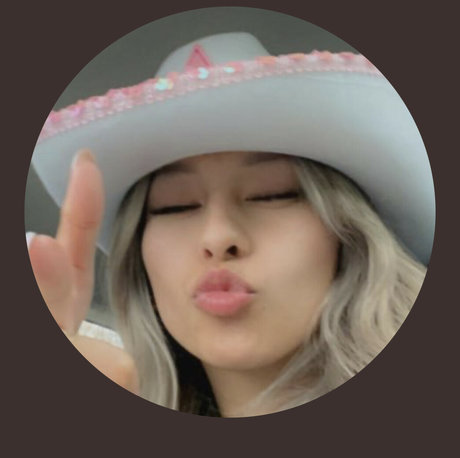 Nacktes geleaktes OnlyFans-Foto von Ohdamnitsann