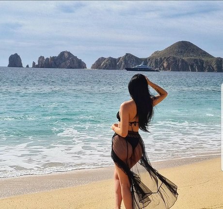 Nacktes geleaktes OnlyFans-Foto von Dianaarias