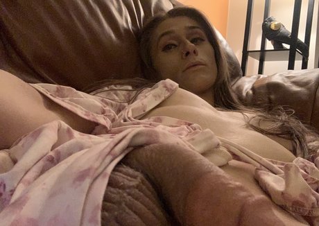 Nacktes geleaktes OnlyFans-Foto von Lunaa Tha Bunny