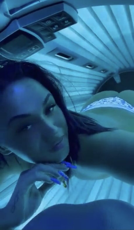 Nacktes geleaktes OnlyFans-Foto von Nemes Vivien