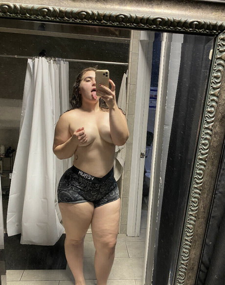 Nacktes geleaktes OnlyFans-Foto von Kopykatkiller