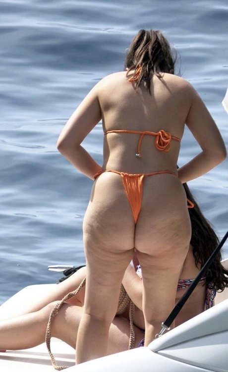 Nacktes geleaktes OnlyFans-Foto von Camilla Cabelo