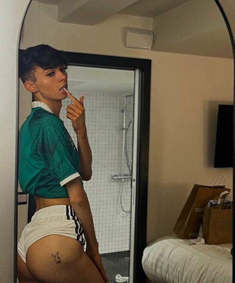 Nacktes geleaktes OnlyFans-Foto von Dolladills