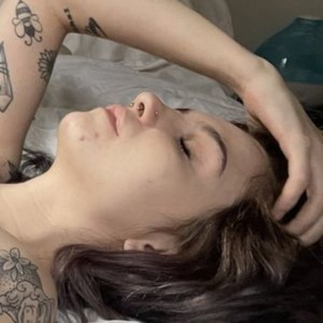 Nacktes geleaktes OnlyFans-Foto von Noah Ivy