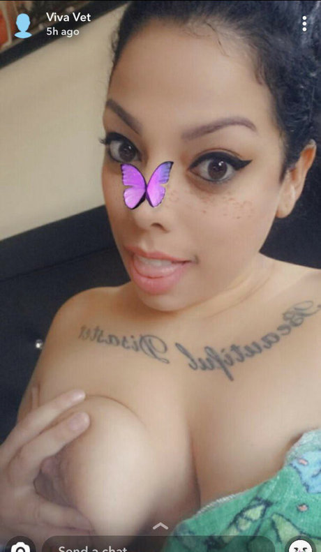 Nacktes geleaktes OnlyFans-Foto von Vivacious Veteran