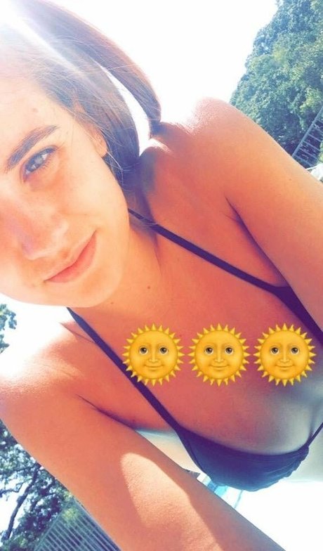 Nacktes geleaktes OnlyFans-Foto von Rachel Demita