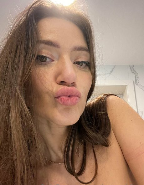 Nacktes geleaktes OnlyFans-Foto von Andratwerkfree