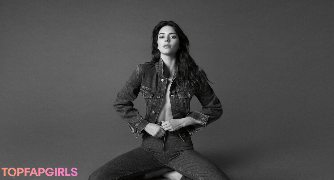 Nacktes geleaktes OnlyFans-Foto von Kendall Jenner #1641