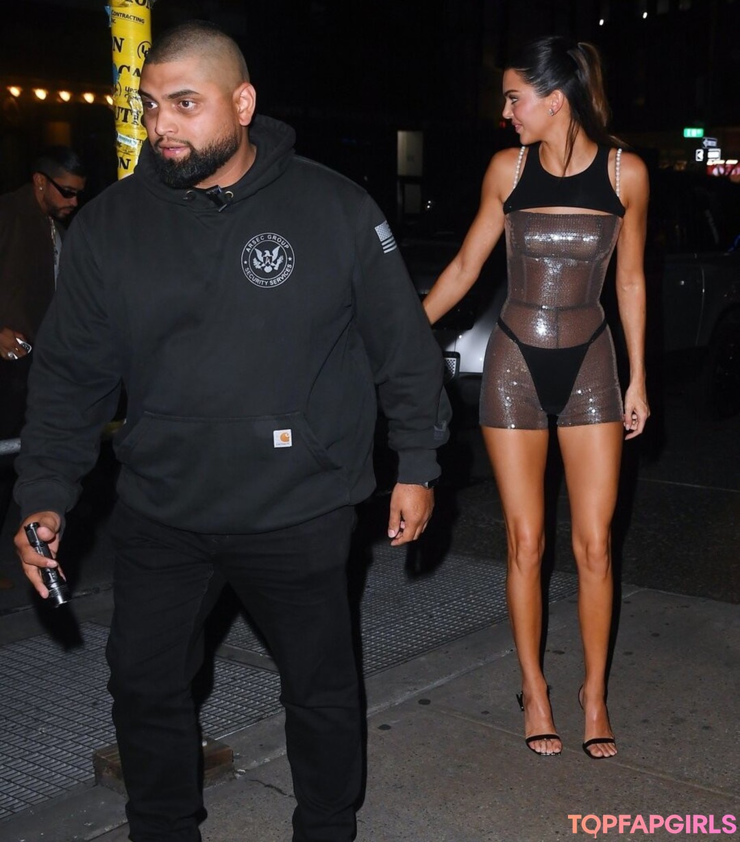 Nacktes geleaktes OnlyFans-Foto von Kendall Jenner #1881