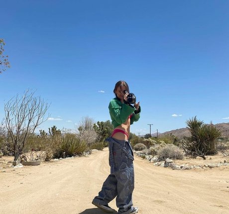 Nacktes geleaktes OnlyFans-Foto von Maisy Stella