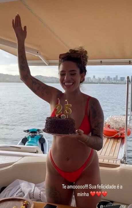 Muito Linda
