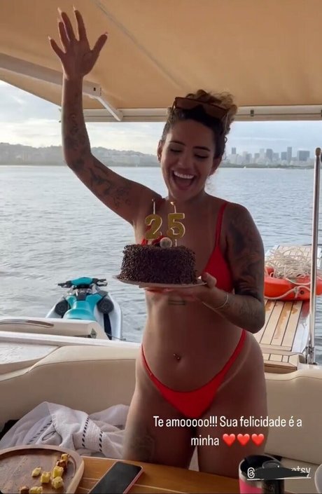 Muito Linda