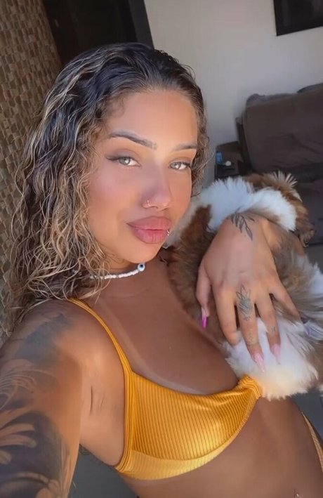 Muito Linda