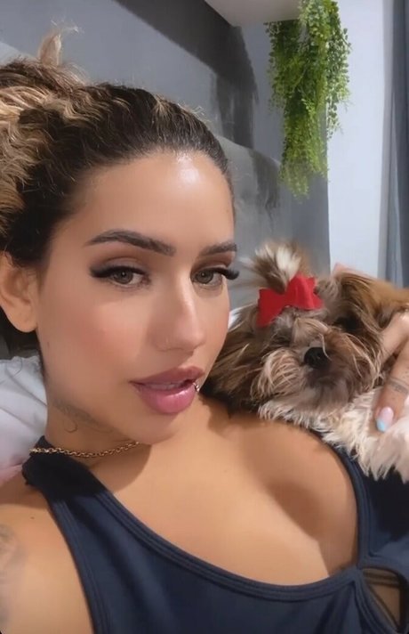 Muito Linda