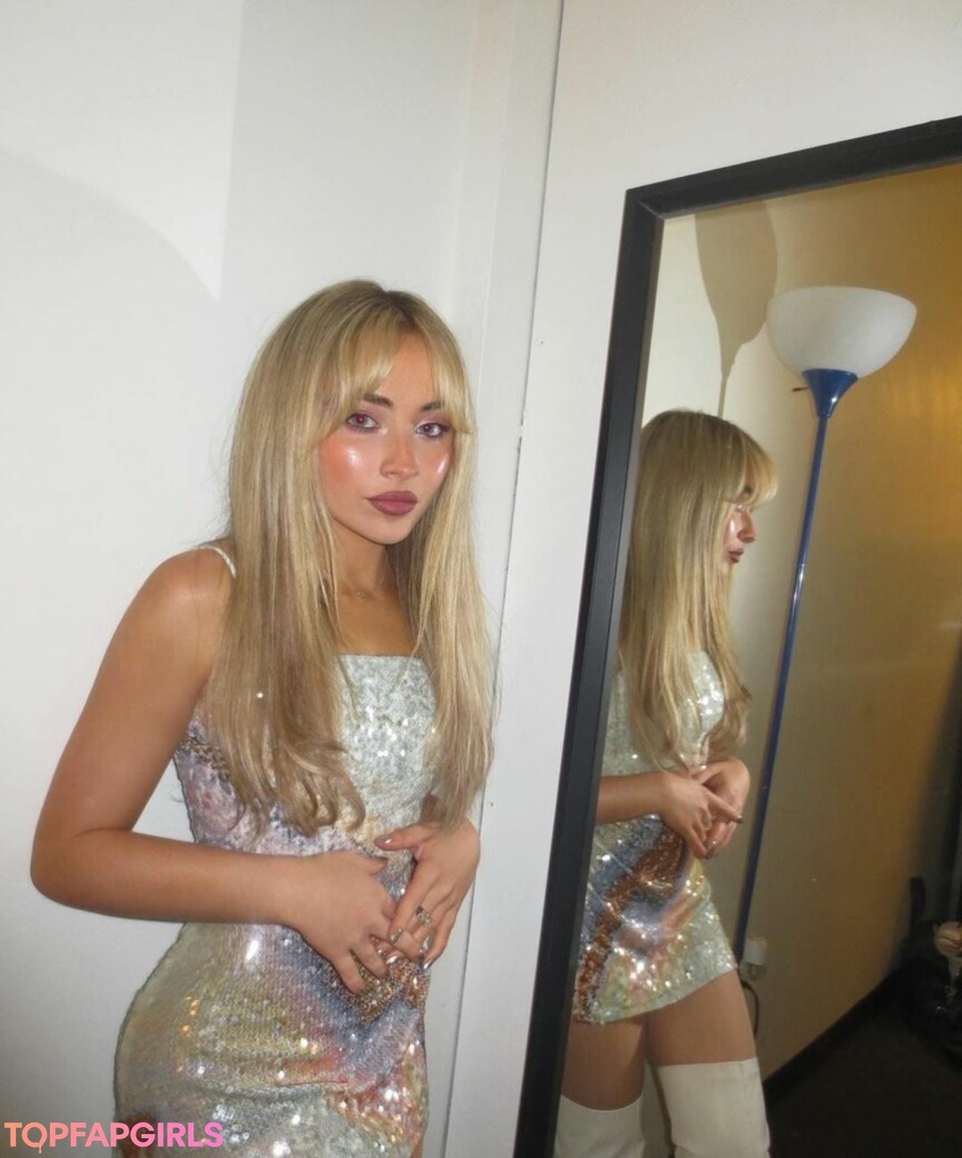 Nacktes geleaktes OnlyFans-Foto von Sabrina Carpenter #1155
