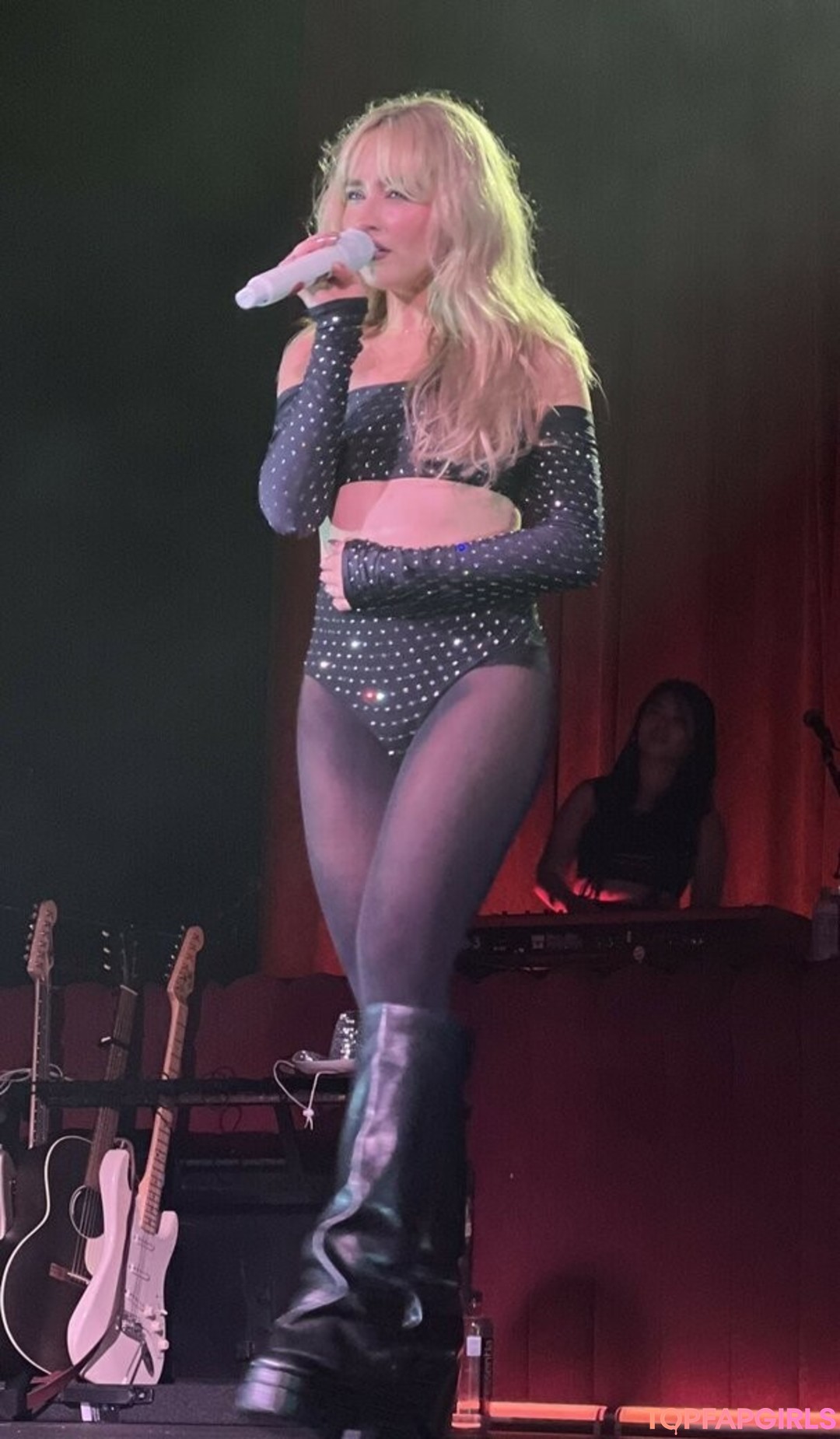 Nacktes geleaktes OnlyFans-Foto von Sabrina Carpenter #1162