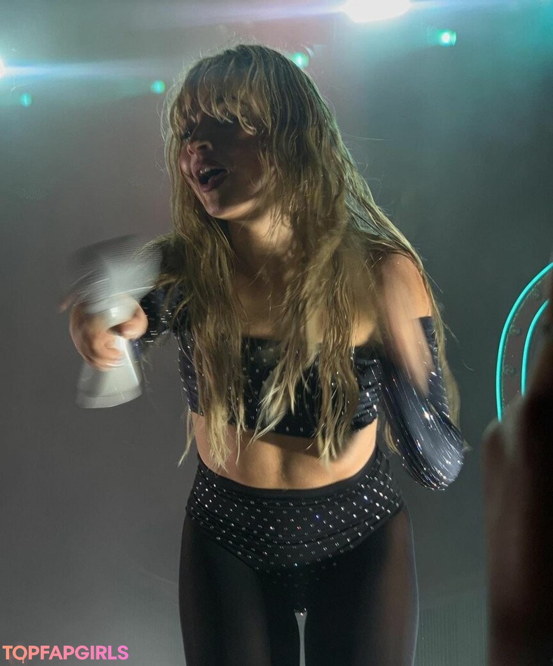 Nacktes geleaktes OnlyFans-Foto von Sabrina Carpenter #1213