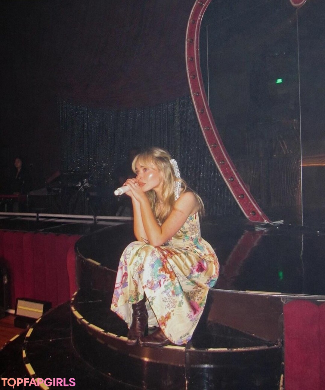 Nacktes geleaktes OnlyFans-Foto von Sabrina Carpenter #1263