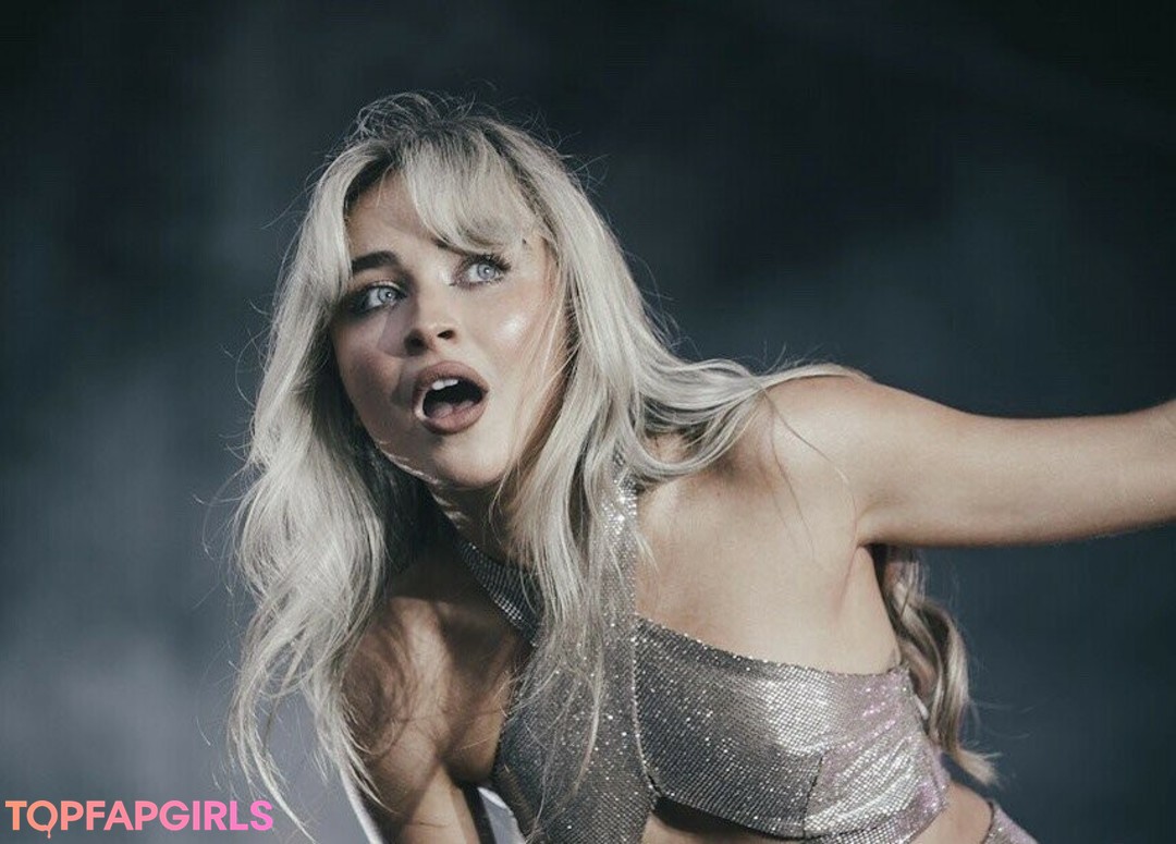 Nacktes geleaktes OnlyFans-Foto von Sabrina Carpenter #1312