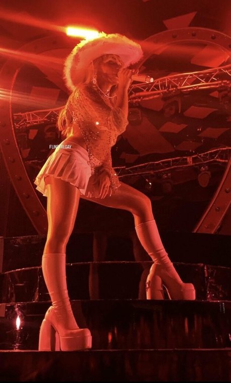 Sabrina Carpenter
