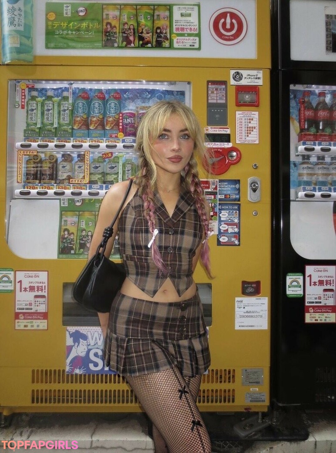 Nacktes geleaktes OnlyFans-Foto von Sabrina Carpenter #1462