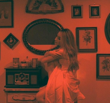 Sabrina Carpenter