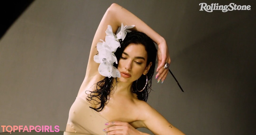 Nacktes geleaktes OnlyFans-Foto von Dua Lipa #1028